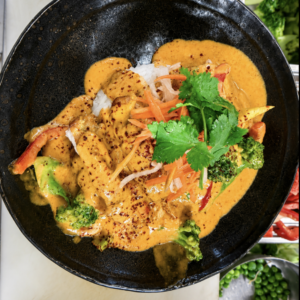 Red Curry with Grilled Chicken, Jasmine Rice [Mild]- Ca Ri Ga Nuong size small